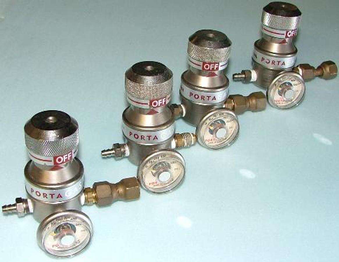 Used QTY. 4. PORTA GAS REGULATOR