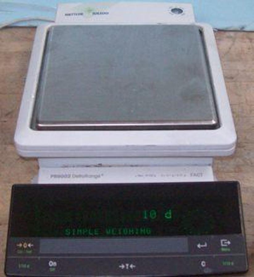 Used QTY. 1. METTLER TOLEDO PR8002 DELTA RANGE BALANCE / SCALE MAX 1800 GRAM D=0.1G / 0.01 C FACT. TDNR: 26467122