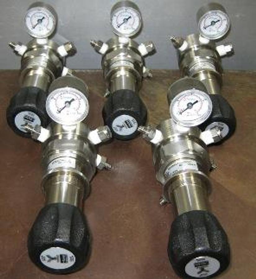 Used QTY. 5. PARKER VERIFLOW REGULATOR