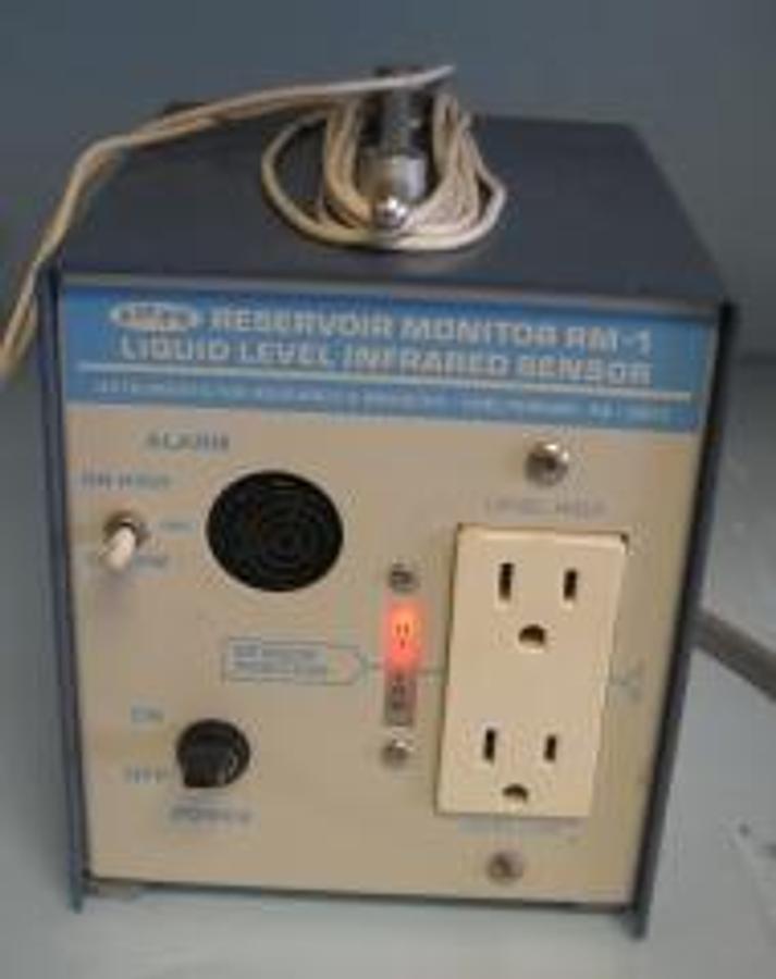 Used RESERVOIR MONITOR RM LIQUID LEVEL INFRARED SENSOR.