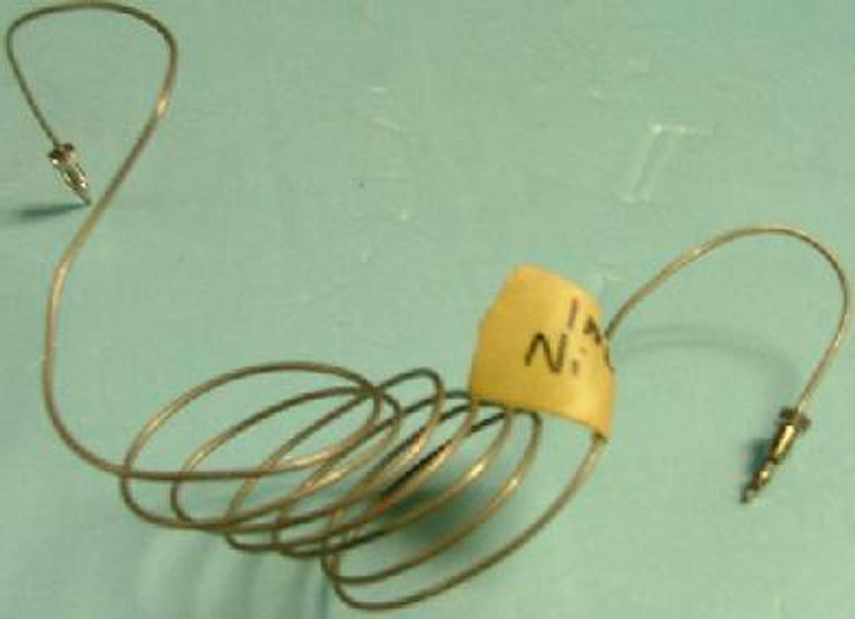 Used QTY. 1. VARIAN GAS CHROMATOGRAPH PART