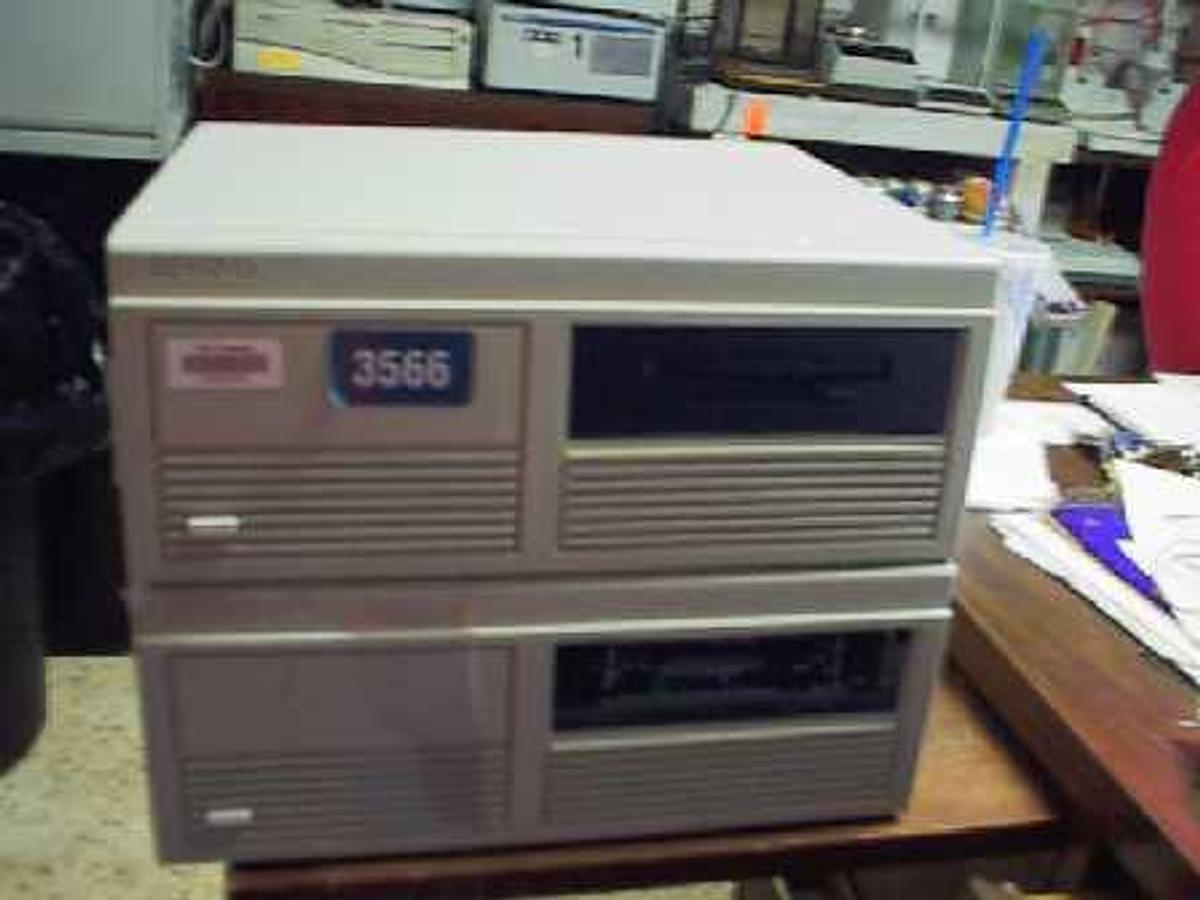 Used QTY. 2. BERING MODEL NO. 01-10065-BD REV. X.(GOES WITH THE ABOVE HP WORK STATION)