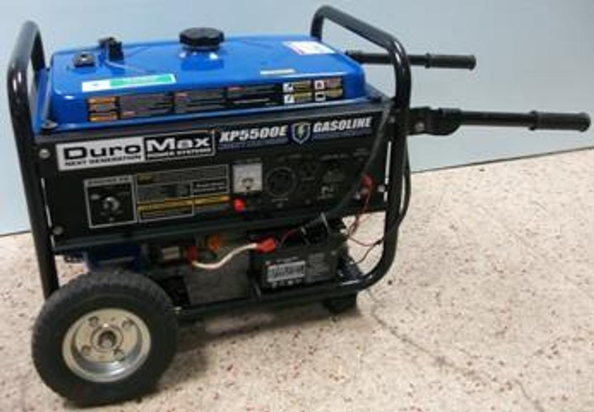 Used DURO MAX NEXT GENERATION POWER SYSTEMS MODEL: XP5500E MIGHTY MAX SERIES GASOLINE PORTABLE GENERATOR