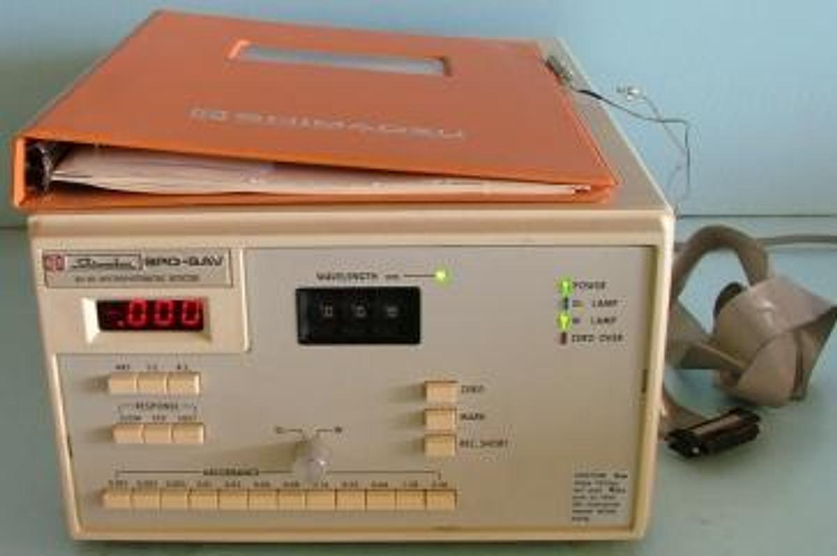 Used QTY. 1. SHIMADZU SPD-6AV UV-VIS SPECTROPHOTOMETRIC DETECTOR NO. 73284KG