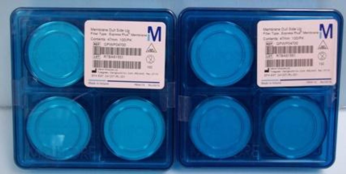 Used QTY. 2. MILLIPORE MEMBRANE DULL SIDE UP FILTER TYPE: EXPRESS PLUS MEMBRANE CONTENTS: 47MM 100/PK REF. NO.: GPWP04700 LOT: R7BA61551 NON STERILE 132 EPA. EST. 041237-IRL-001 132 REV. 07/15 MADE IN IRELAND PRO4155 REV. 05/15. (NEW).