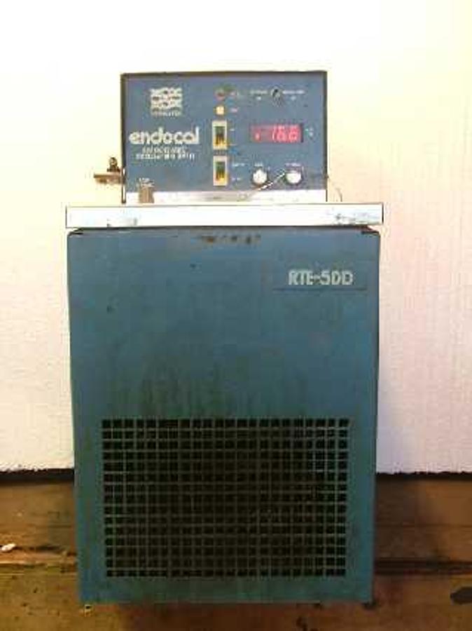 Used QTY. 1. NESLAB ENDOCAL REFRIGERATED CIRCULATING BATH