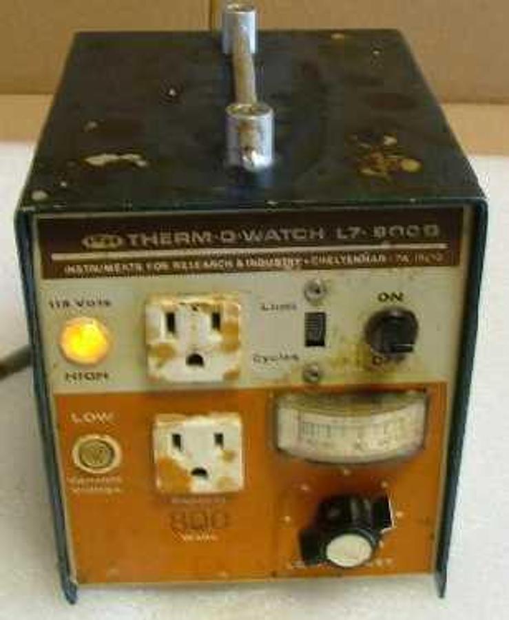 Used I2R THERM-O-WATCH L7-800B HEATING MANTLE CONTROLLER