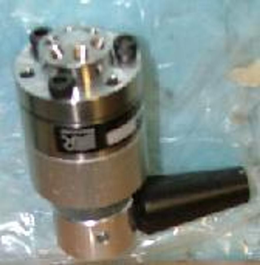 Used RHEODYNE SWITCHING VALVE CAT. NO: 7000