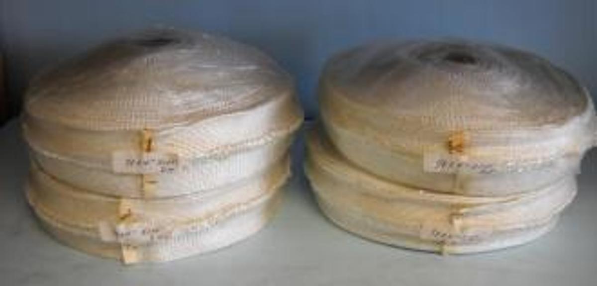 Used QTY. 4. D.W. HEATING WRAP 1/8" X 4" X 100 FT. ROLLS. (NEW).