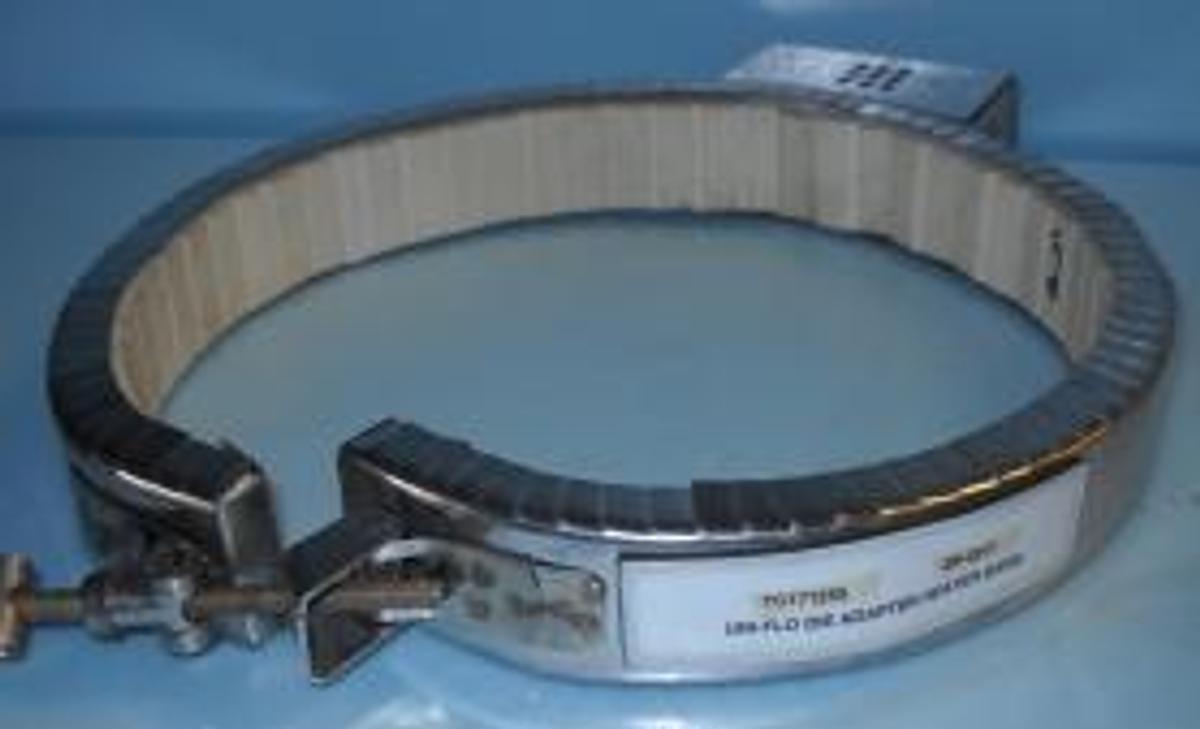 Used TEMPCO ELECTRIC HEATER CORP. UNI-FLO DIE ADAPTER HEATER BAND TC 171254 2B-02-F OMEGA ISLAND PARK N.Y. C-14504 900W- 480V 4 X 6 X 2 5/8.
