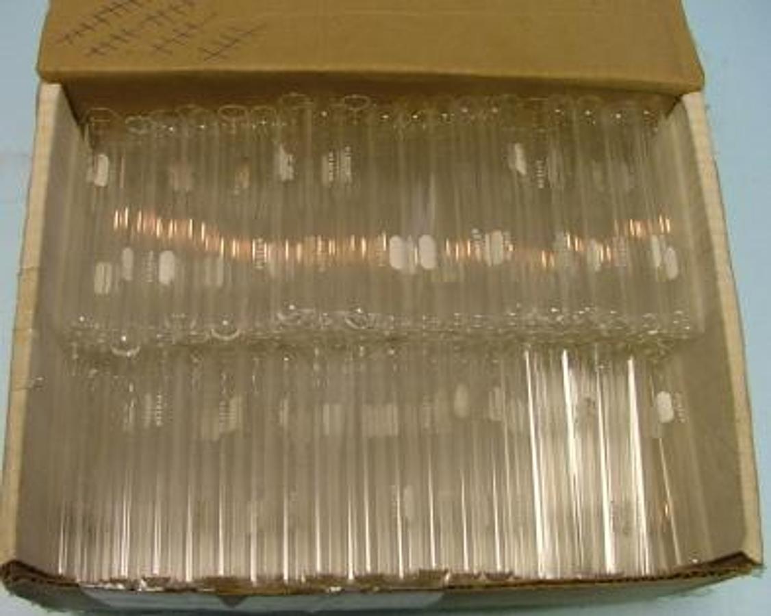 Used QTY. 300. PYREX CULTURE TUBES FLAT TOP NO 9820 10ML