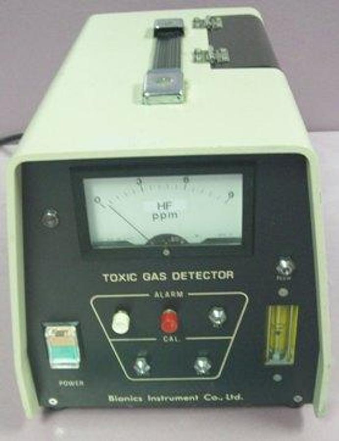 Used QTY. 1. PURE AIRE MONITORING SYSTEM INC BIONICS INSTRUMENT CO. TOXIC GAS DETECTOR MODEL: TG-700 BA