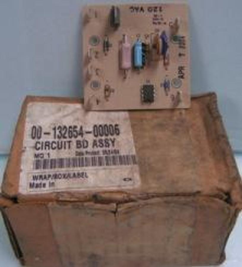 Used QTY. 1. HOBART CIRCUIT BOARD ASSY