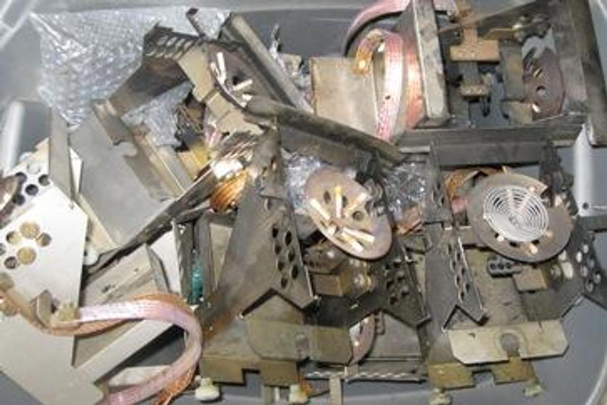 Used QTY. 10. ISL BY PAC AD86 5G2 DISTILLATION ANALYZER