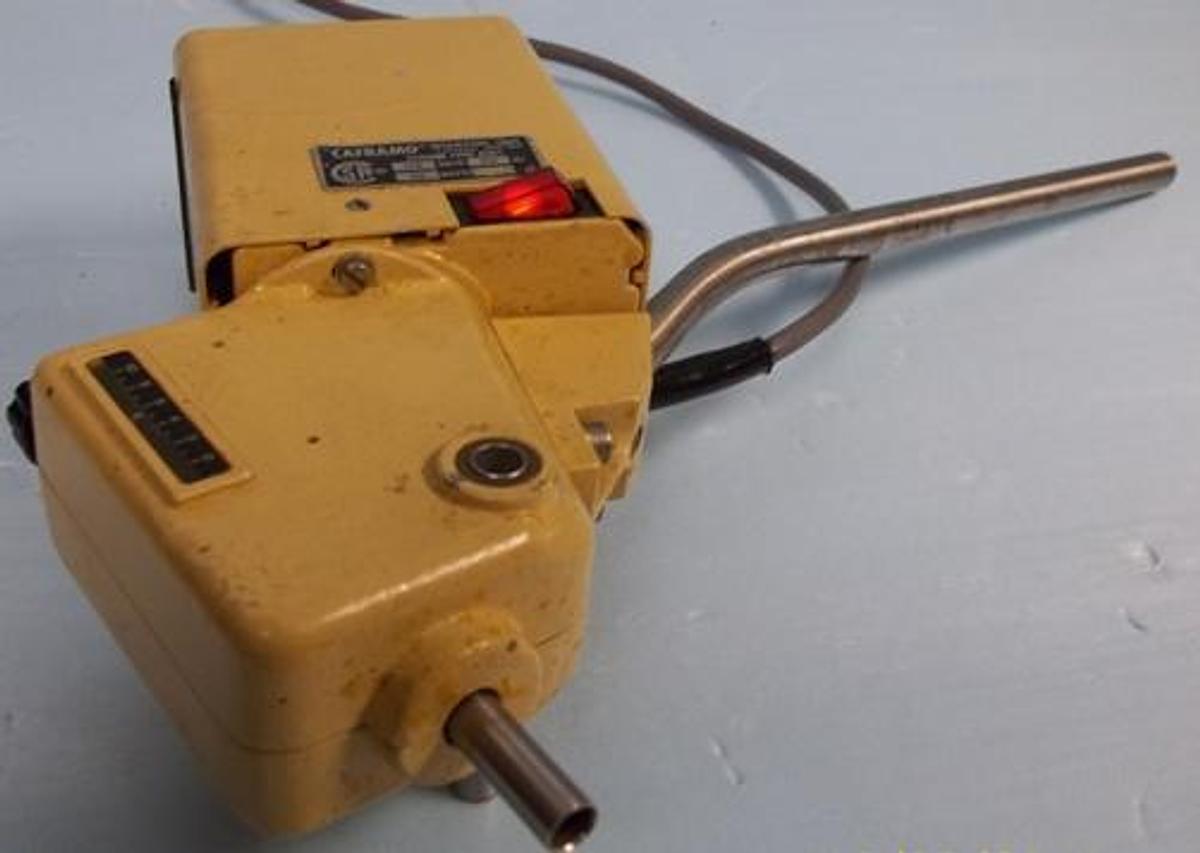 Used CARFRAMO OVERHEAD RING STAND STIRRER TYPE: RZR1 SERIAL NO: ? 115V 60HZ 70W.