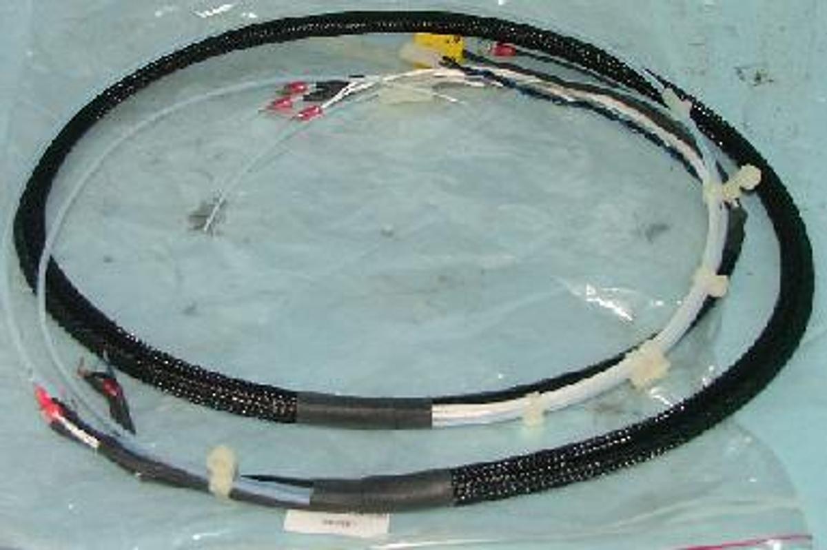 Used QTY. 1. HEWLETT PACKARD HP HARNESS MOD/CELL 180299 .