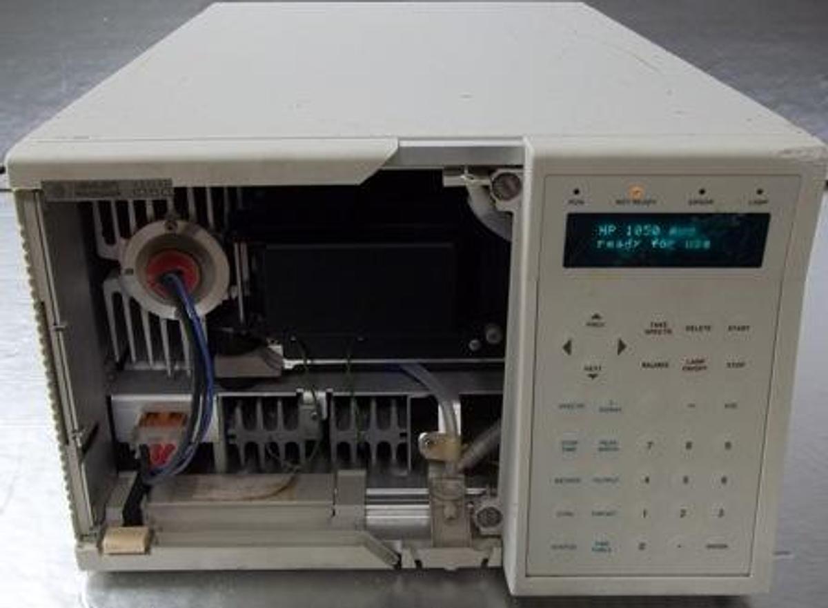 Used QTY. 1. HEWLETT PACKARD 1050 SERIES MWD MULTI WAVE DETECTOR MODEL: 79854A