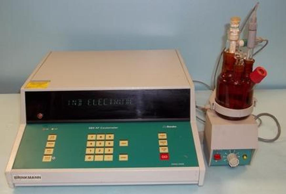 Used METROHM 684.0033 NR 1NB/166 VOLTS: 117 60 HZ 40 VA 100/117V 220/240V 0.4 AT 0.2 AT W/ STIRRER E649 TYPE: 16490010 NR 6114 V: 5/12 VA 0 METROHM W/ CELL