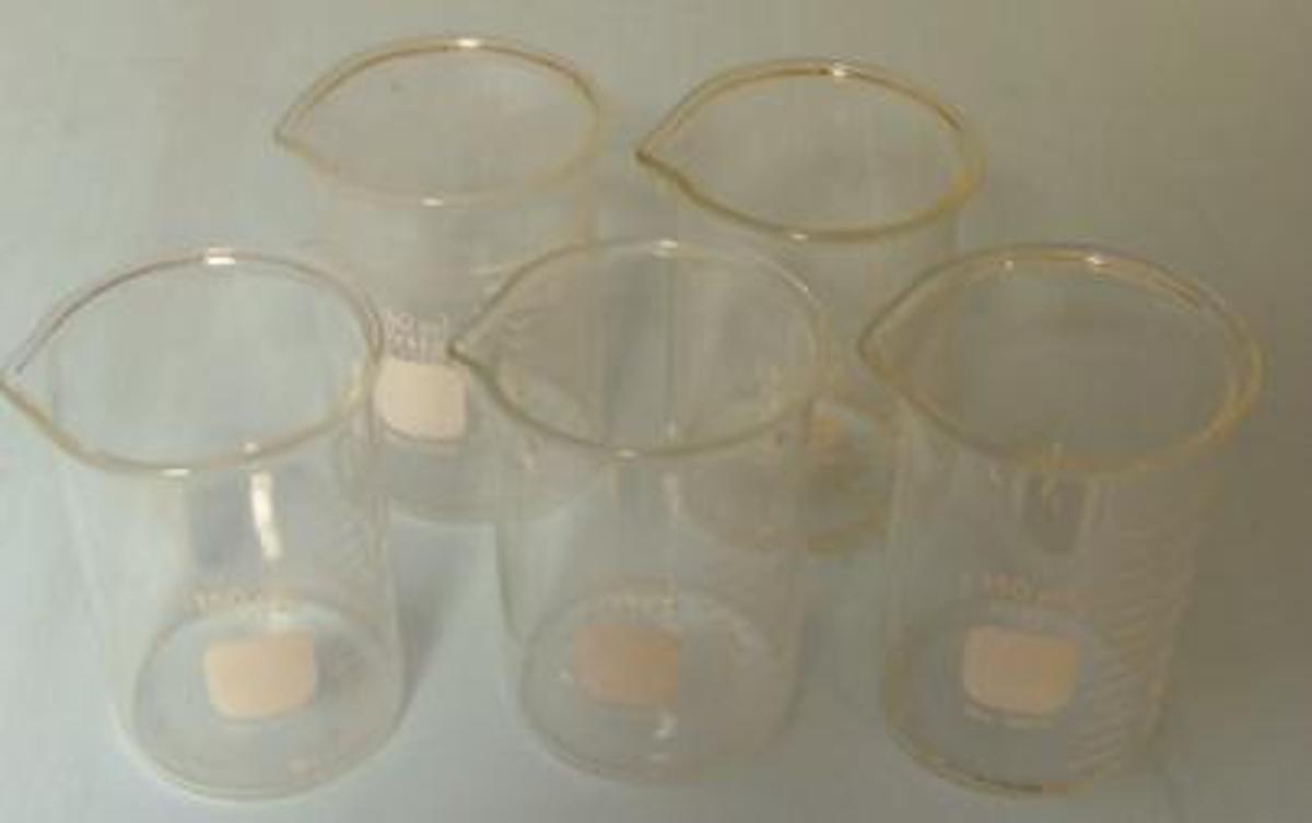 Used PYREX BEAKER 50 ML