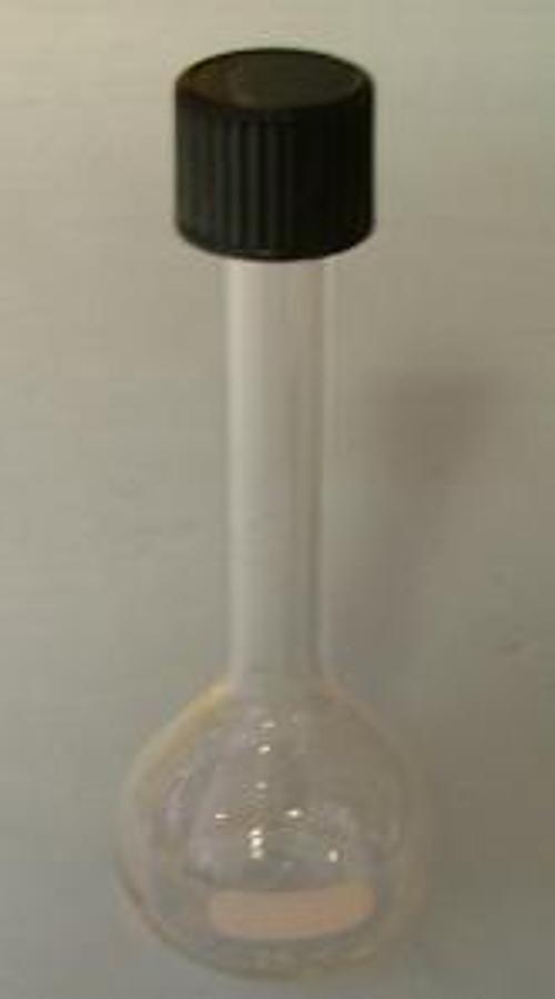 Used QTY. 1. PYREX VOLUMETRIC FLASK THREADED 25 ML PYREX A TC 20 C NO. 5650 WITH CAP