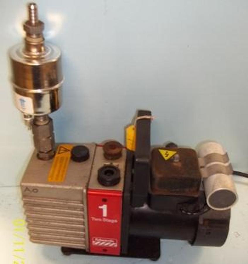 Used QTY. 1. EDWARDS HIGH VACUUM PUMP E2M-1 #1 TWO STAGE SER 19941 WITH GEC ELECTROMOTORS AC MOTOR TYPE: BCP1511B 110/120V 2.1A 50/60HZ WD 160 RT6 CONT/ CAT NO. 045449RPM2700/3250 INS CL F.