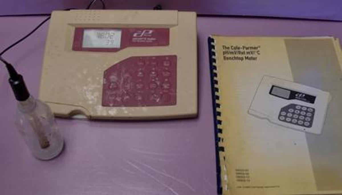Used QTY. 1. COLE-PALMER PH/MV/ CELSIUS METER WITH RECORDER OUTPUT