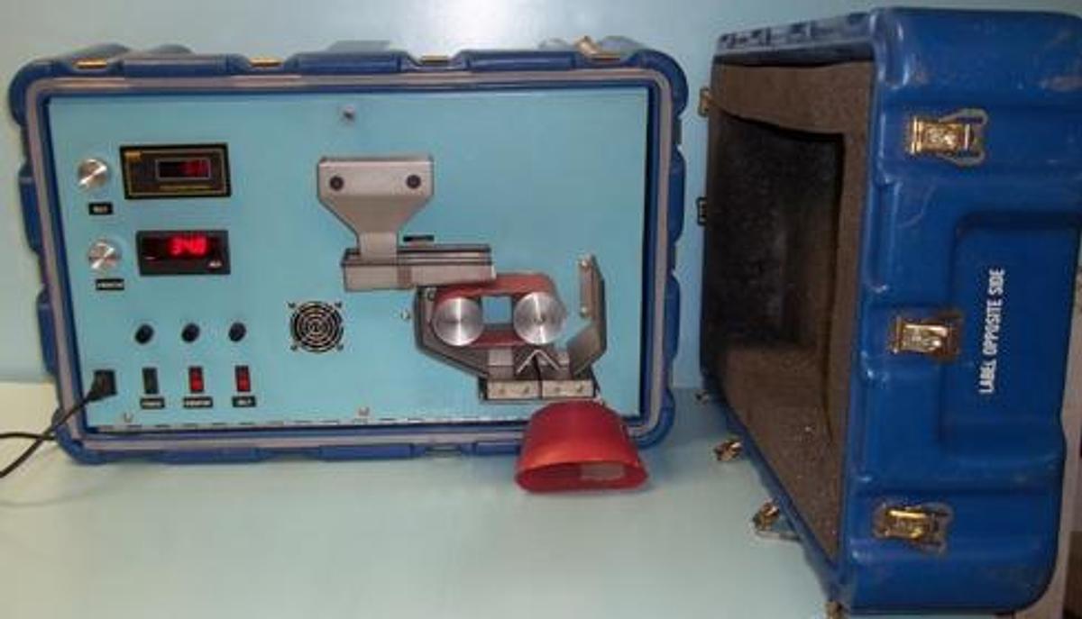 Used QTY. 1. PORTABLE BELT MILL FEEDER WITH SPINNING MILL DIMENSIONS