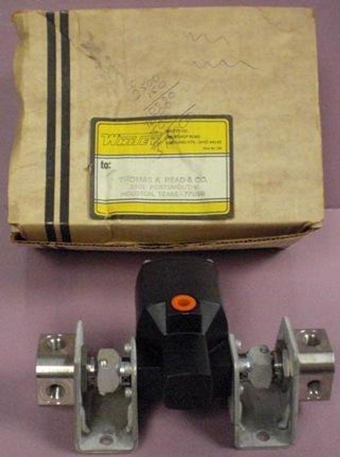 Used WHITEY PNEUMATIC AIR ACTUATOR FOR 60 SERIES VALVE