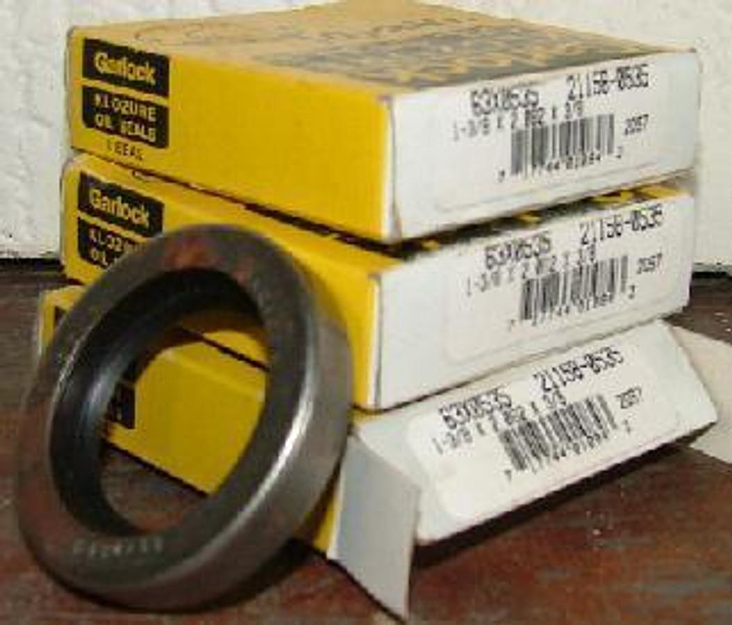 Used GARLOCK KLOZURE 0.1 SEALS