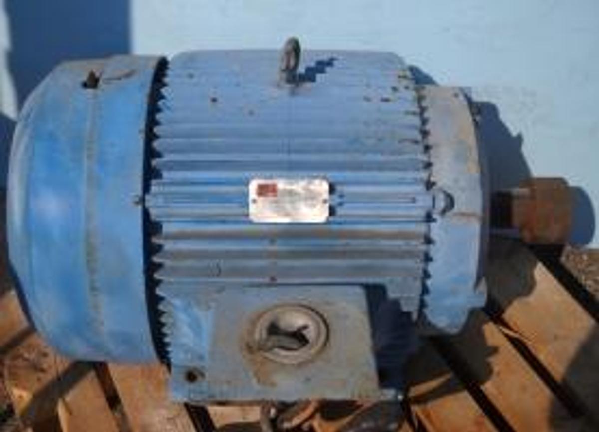 Used QTY. 1. XE-EXTRA TOUGH A-C MOTOR IN= P36C3305N G1 UR FRAME APMS 85.1 PH3 365T VOLTS 460 HZ 60 RPM 1780 TYPE P DRIVE END BEARING 65BC03J30X.