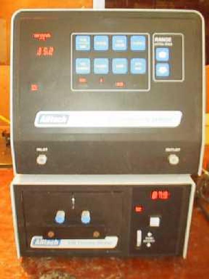 Used QTY. 1. ALLTECH 330 COLUMN HEATER SER-A-71 WITH ALLTECH 320 CONDUCTIVITY DETECTOR SER-105 125 W 110 V 60 HZ USE ONLY WITH 250 V FUSES.