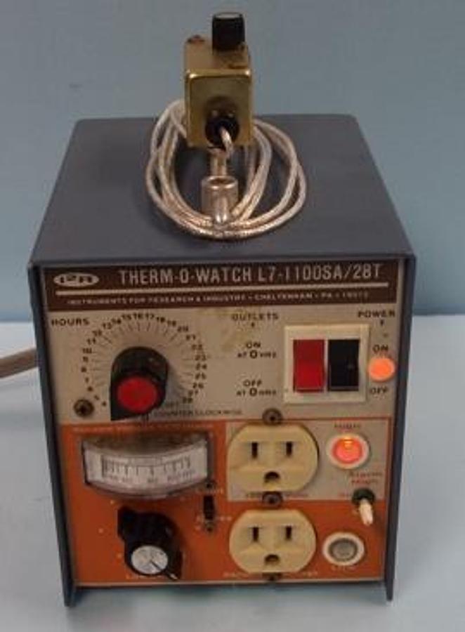 Used I2R THERM-O-WATCH VARIABLE VOLTAGE CONTROLLER MODEL: L7-1100SA/28T