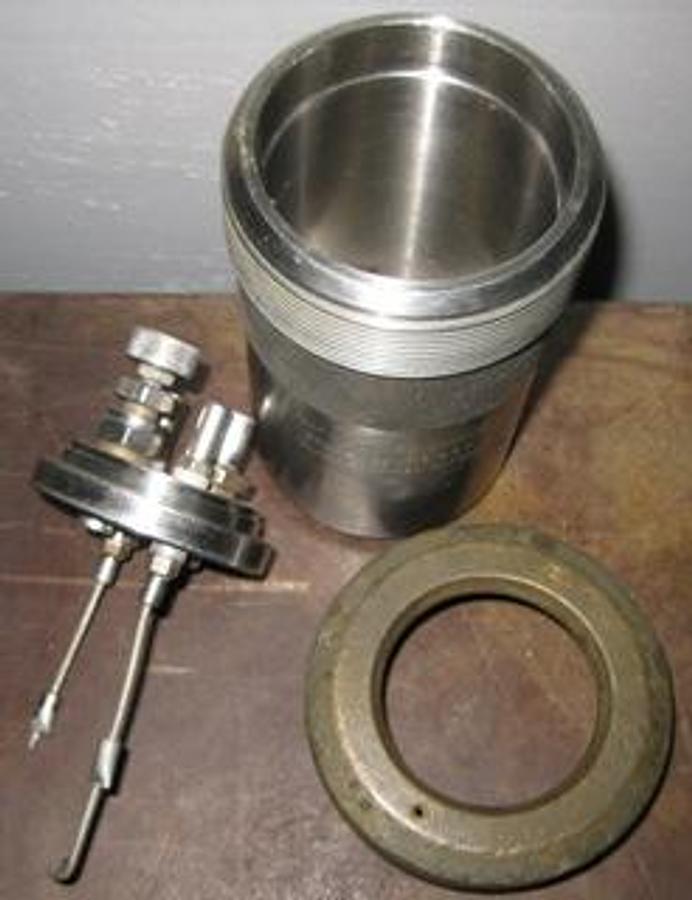 Used PARR INSTRUMENT COMPANY MOLINE ILLI NOIS USA