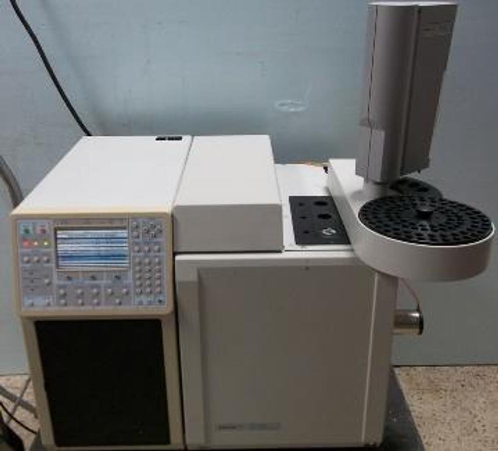 Used VARIAN CP-3800 GAS CHROMATOGRAPH