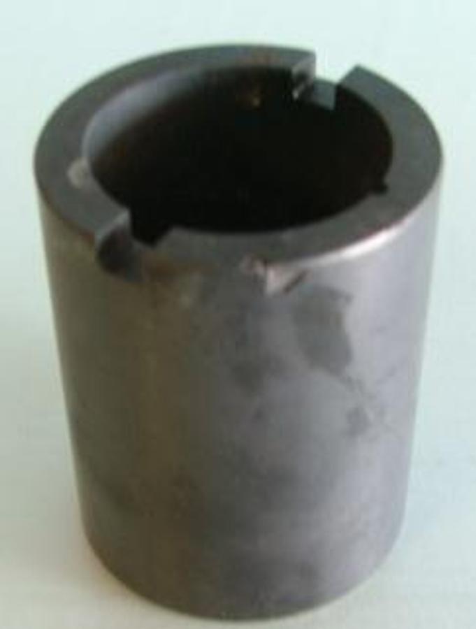 Used UNKNOWN PUMP PART GRAPHITE SLEEVE 2.5" TALL 1-7/8" O.D. 1-3/8" I.D.