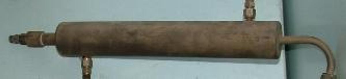 Used ASTRO MO 33249 TITANIUM SAMPLE CYLINDER