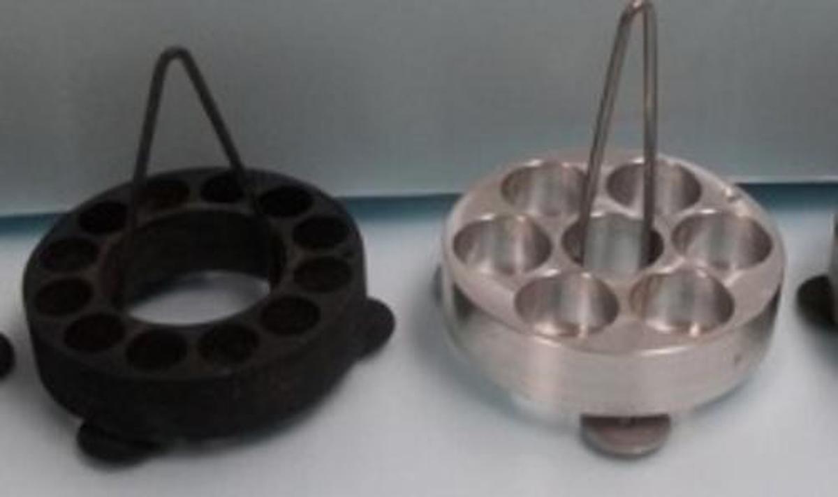 Used ALCOR PETROLEUM INSTRUMENTS MICRO CARBON RESIDUE TESTER RACK / BASKETS FOR MCRT THE USED ONE ACCOMMODATES 0.5 DRAM VIALS