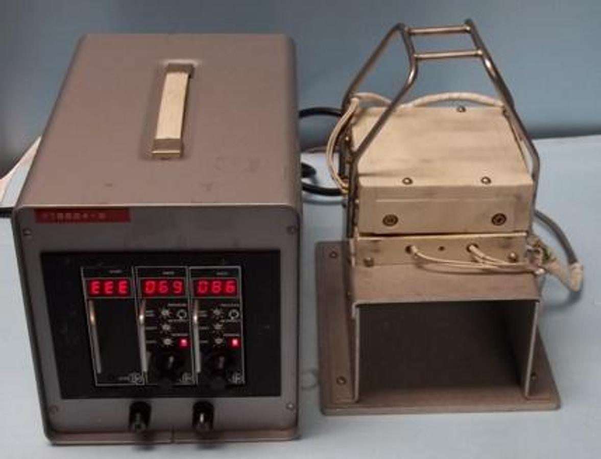 Used QTY. 1. ECS TRIPLE TEMPERATURE CONTROLLER WITH ONE MODEL: 6482 CONTROLLER AND TWO 6415 PROCESS CONTROLLERS THE TWO 6415 CONTROLLERS CONTROL TEMPERATURE ON A HAND HELD PLATEN ONE CONTROLS TOP AND ONE THE BOTTOM PLATENS 4"X4. .