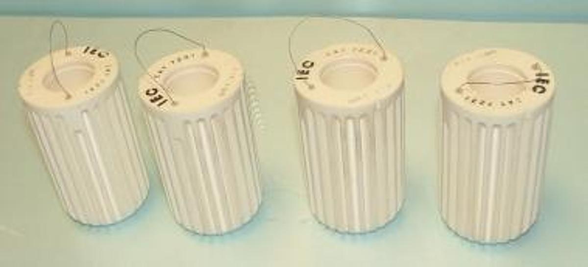 Used QTY. 2. IEC CENTRIFUGE 218.5 GMS CAT 7231 DIAMETER 1 Â¼ INCHES HEIGHT 4 1/8 INCHES.