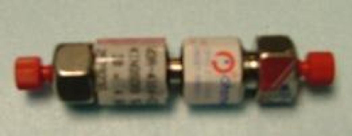 Used QTY. 1. PHENOMENEX P/NO 03A-4164-E0 TYPE KINGSORB 5U C18 SIZE 30X4.6MM 5U MICRON