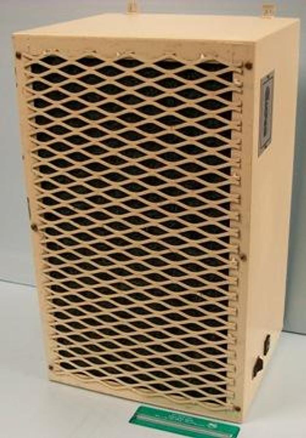 Used QTY. 1. EACI ENVERCO ENVIRONMENTAL AIR CONTROLLING MODEL# 10557