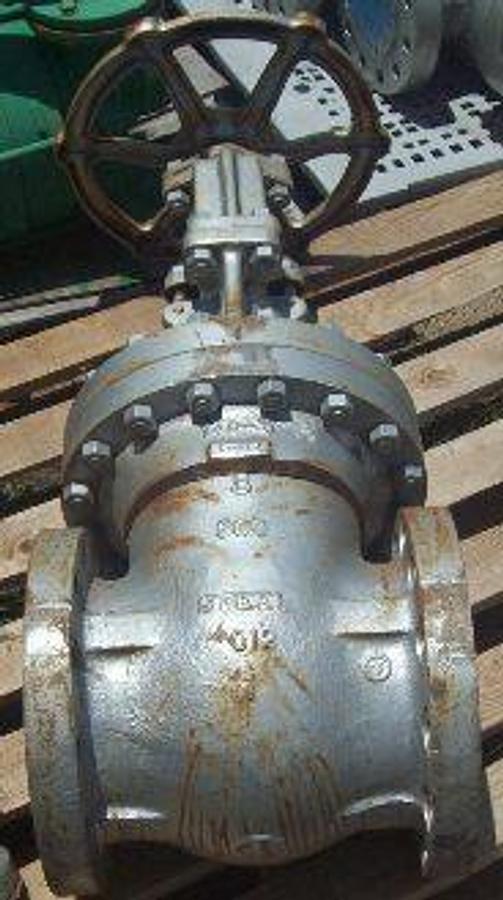 Used QTY. 1. STOCKHAM 8" 300 FLANGED RAISED FACE C12 GATE VALVE 8-300 STEEL C12 6J17. C12 VALVES ARE USED FOR HIGH TEMPERATURE EROSIVE REFINERY SERVICES. THE MATERIAL IS MADE UP OF 9% CHROMIUM AND 1% MOLYBDENUM.