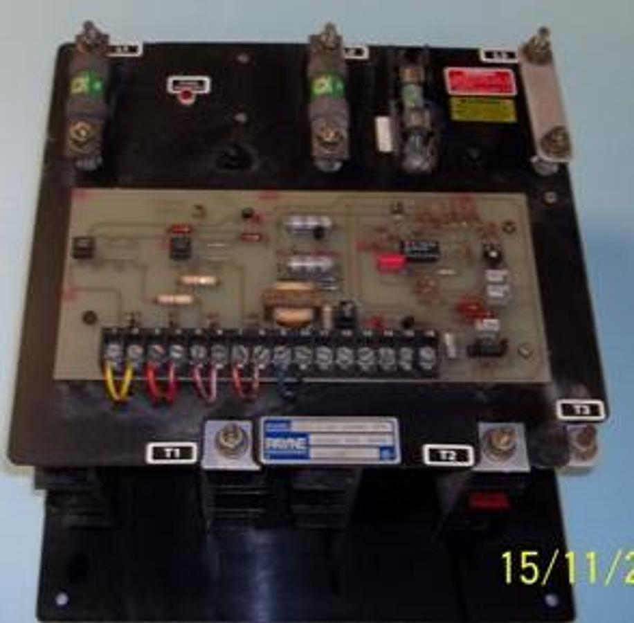 Used PAYNE ENGINEERING POWER SUPPLY MODEL: 18EZ-2-50 124940 3PH 240 VAC 50A 60HZ OPTO/MA.