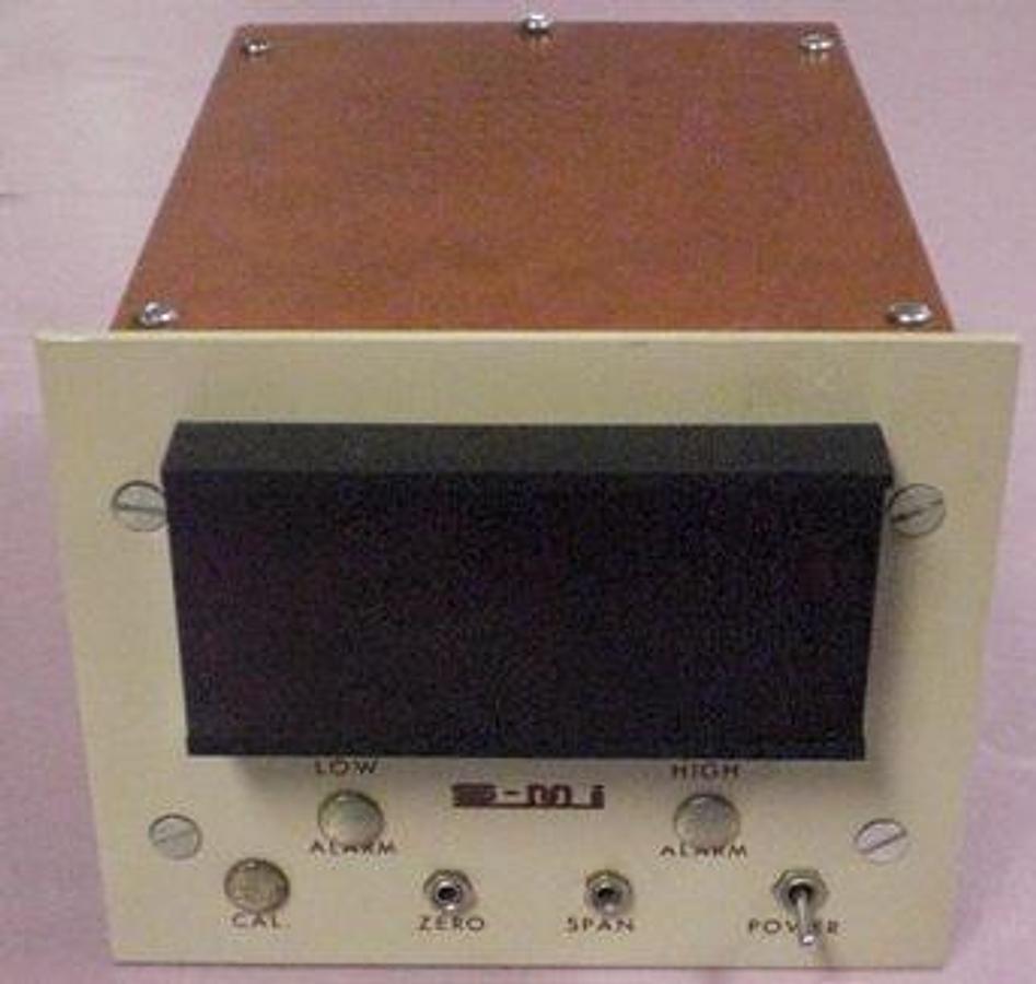 Used QTY. 1. SENSO METRICS DIGITAL METER