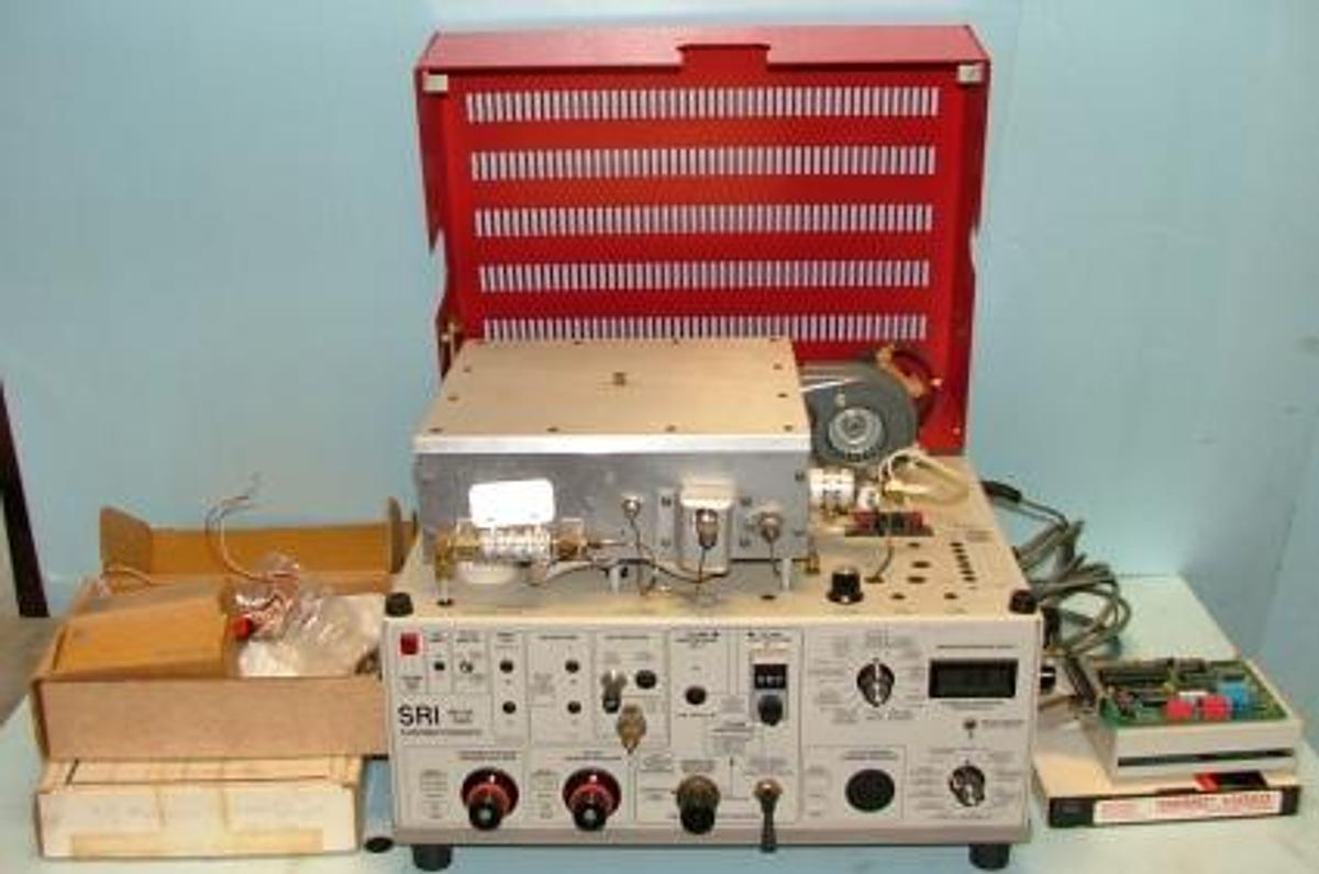 Used QTY. 1. SRI INSTRUMENTS INC SRI GAS CHROMATOGRAPH SRI 8610A