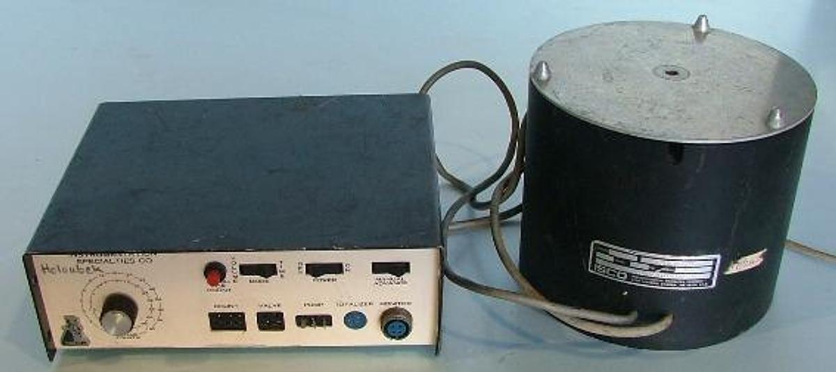 Used INSTRUMENTATION SPECIALTIES CO CONTROLLER MODEL 322 FRACTION COLLECTOR 118V 60HZ SERIAL 20519 0870-001-07 MODEL 560