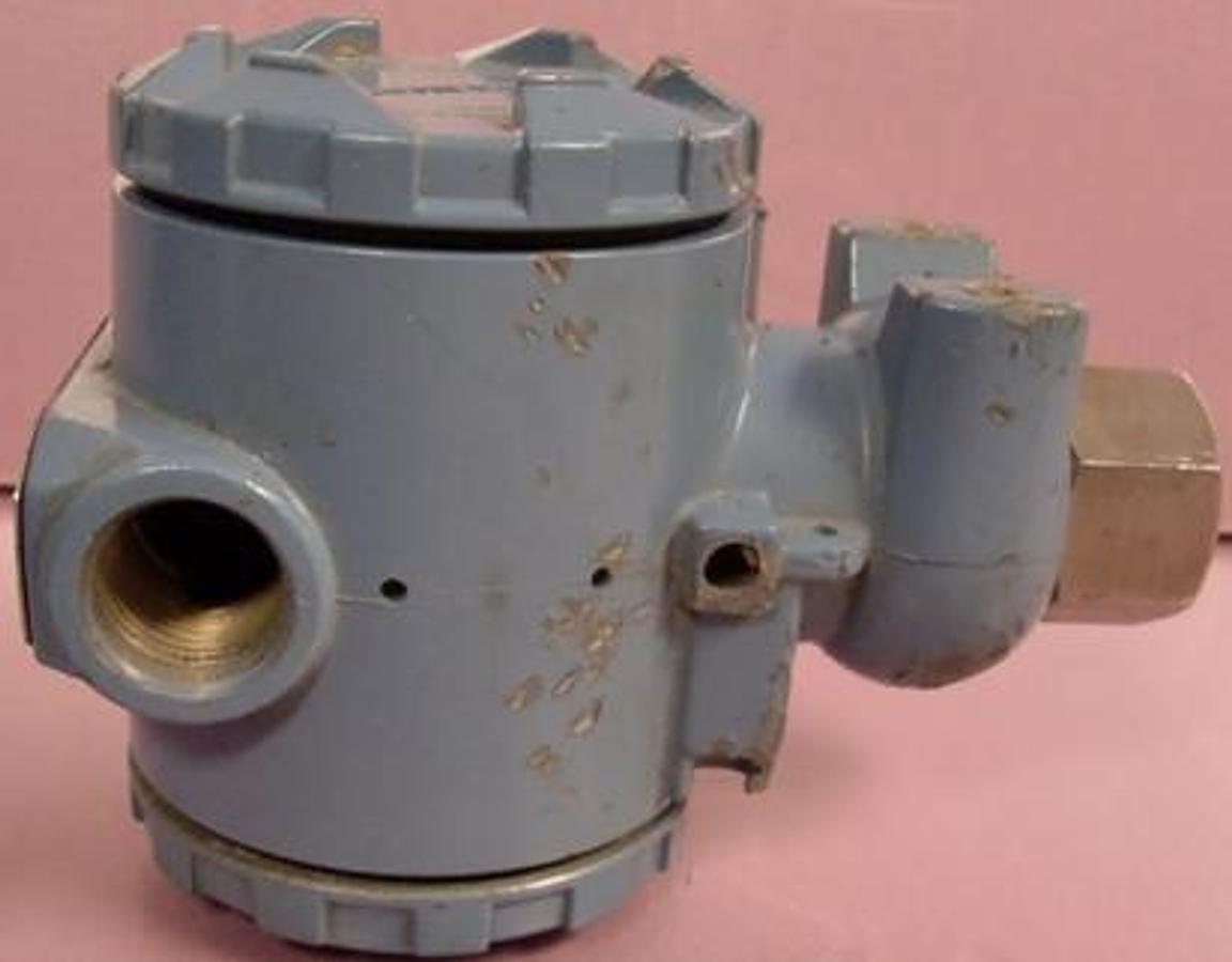 Used ROSEMOUNT TRANSMITTER MODEL: 2088 G2A22A1B4