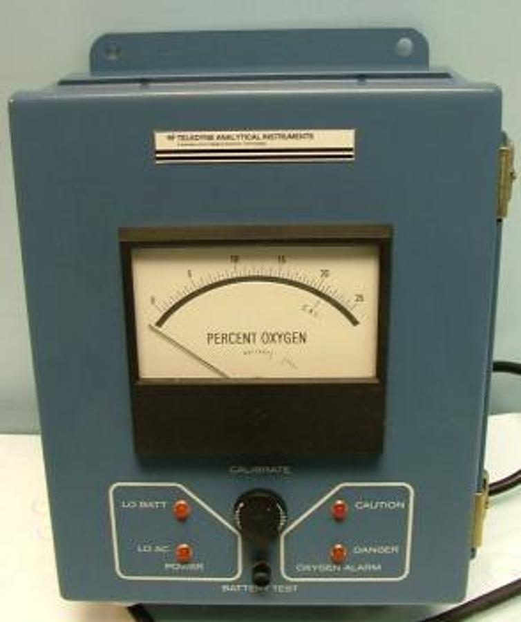 Used TELEDYNE PERCENT OXYGEN ANALYZER *(NEW)* (CONTAINS STATIC SENSITIVE DEVICES) 110/120V