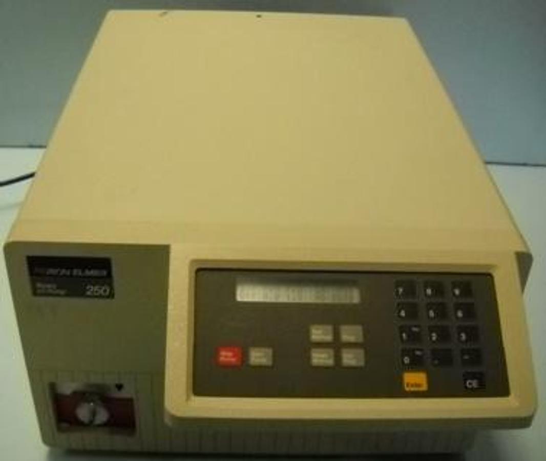 Used QTY. 1. PERKIN ELMER 250 ISOCRATIC LC PUMP P/N: N260-0086