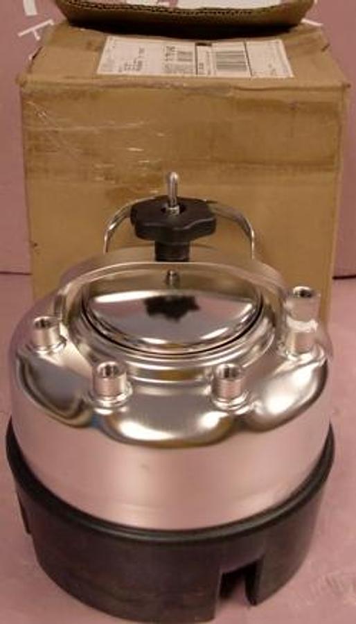 Used QTY. 1. APACHE PRESSURE VESSEL POT